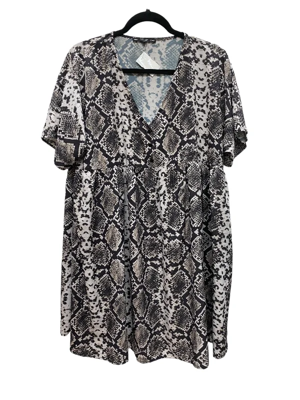 Dress Casual Midi By Cmf In Snakeskin Print, Size: L