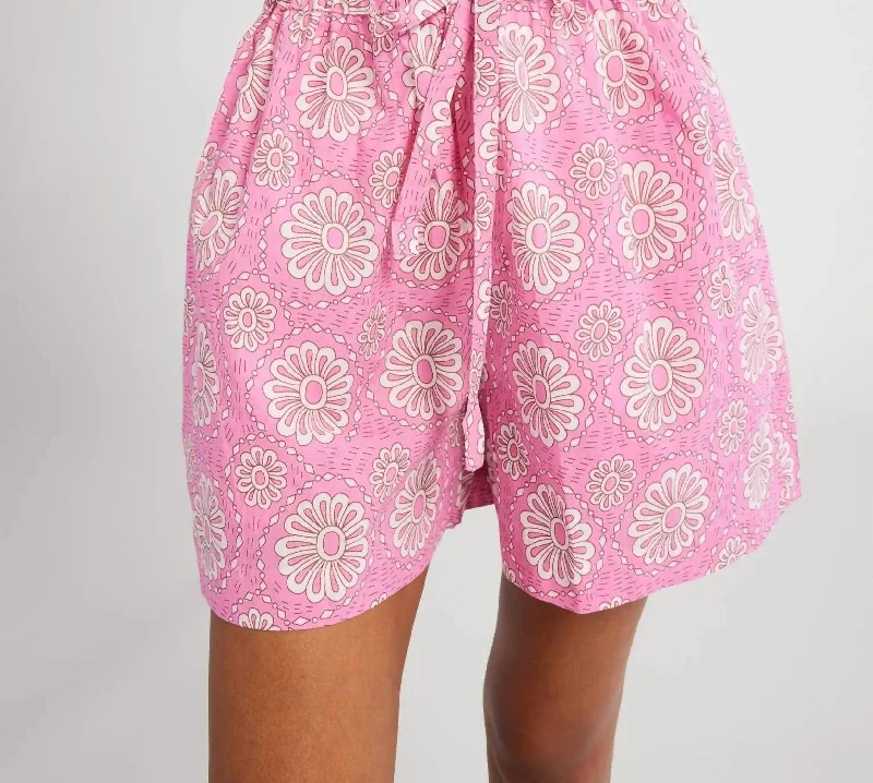 Cary Short In Pink Daisy