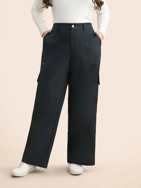 Mid Rise Patched Pocket Wide Leg Pants